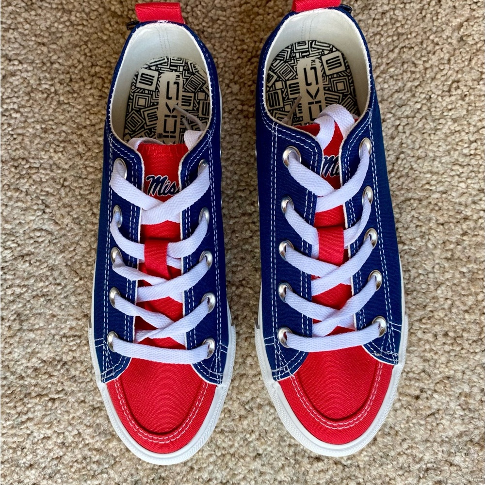 🆕 Ole Miss Rebels SKICKS Tennis Shoes Sneakers - Picture 5 of 11